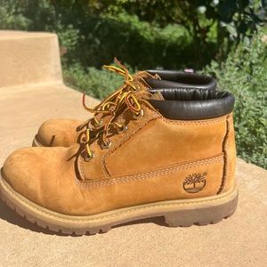 Timberland Boots Women’s Size 6.5